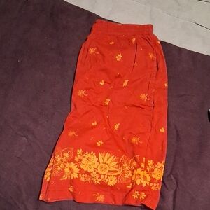 GAP Women's Athletic Shorts in Red and Orange Floral